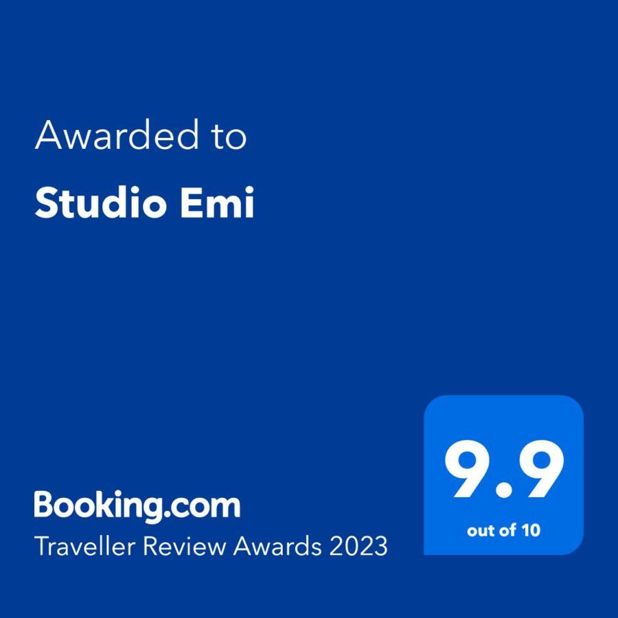 פומורי Studio Emi מראה חיצוני תמונה